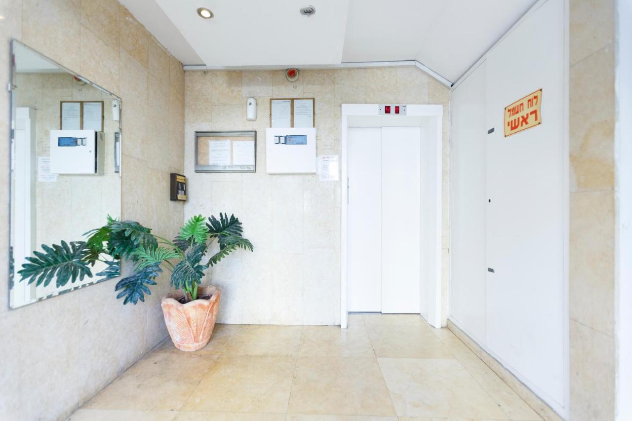 The Arlozorov Residence - By Localz Group Tel Aviv Eksteriør bilde
